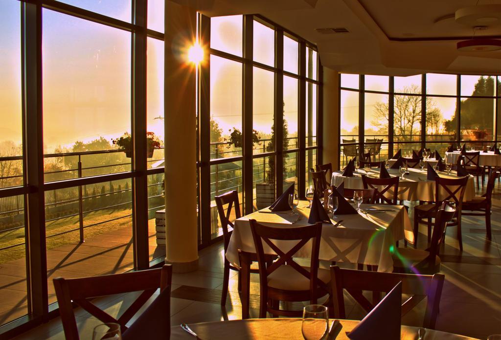Maly Rzym Hotel Sandomierz Kültér fotó