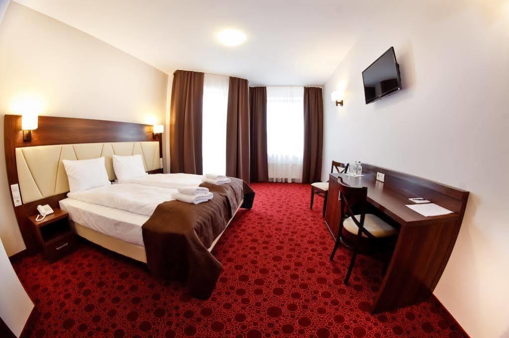 Maly Rzym Hotel Sandomierz Kültér fotó
